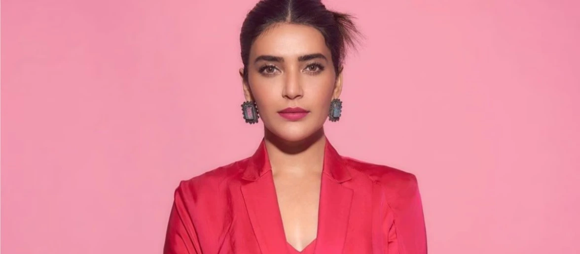 Karishma Tanna Emcee Banner