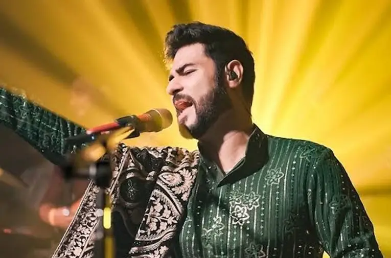 Bismil (Mohd. Asif) Fusion Singer Banner