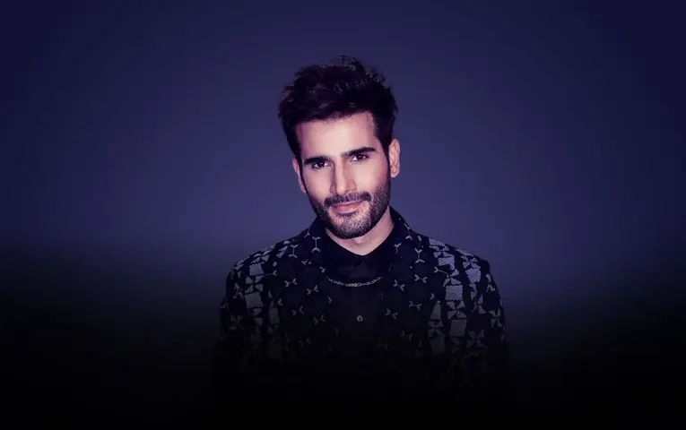 Karan Tacker