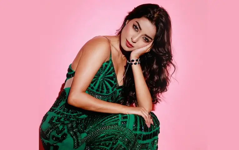 Tanvi Gadkari Filler Act Banner