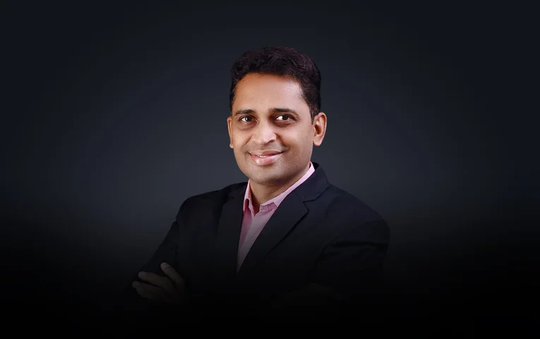 Anand Munshi Anand Munshi is a global futurist, executive coach, leadership speaker with 22 years of expertise transforming corporations across IT, banking, manufacturing.