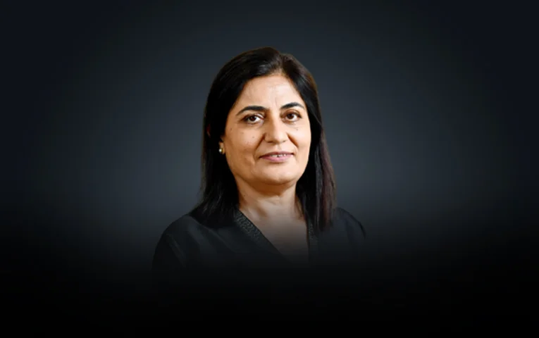 Apurva Purohit Apurva Purohit is an Indian businesswoman, renowned motivational speaker and accomplished CEO.