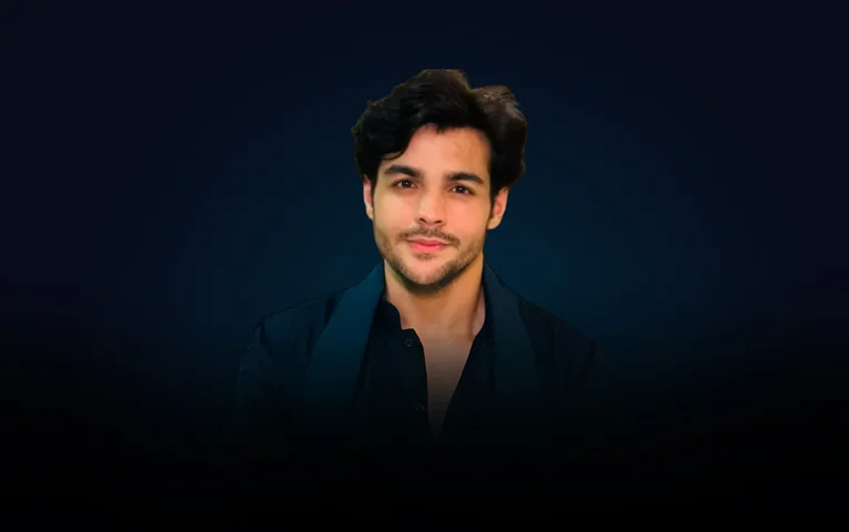 Ashish Chanchlani Ashish Chanchlani is an Indian YouTuber, Comedian, and Influencer