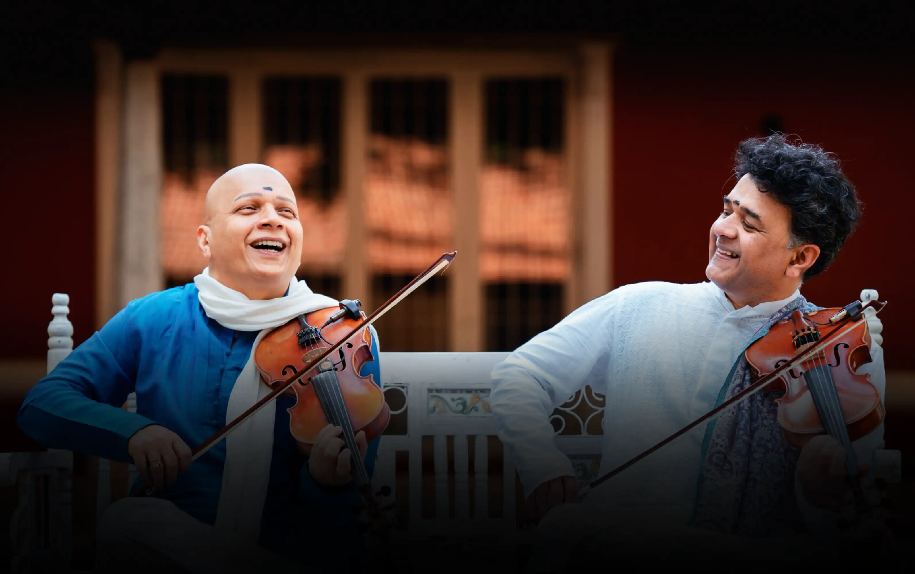 Ganesh and Kumaresh Singers Band