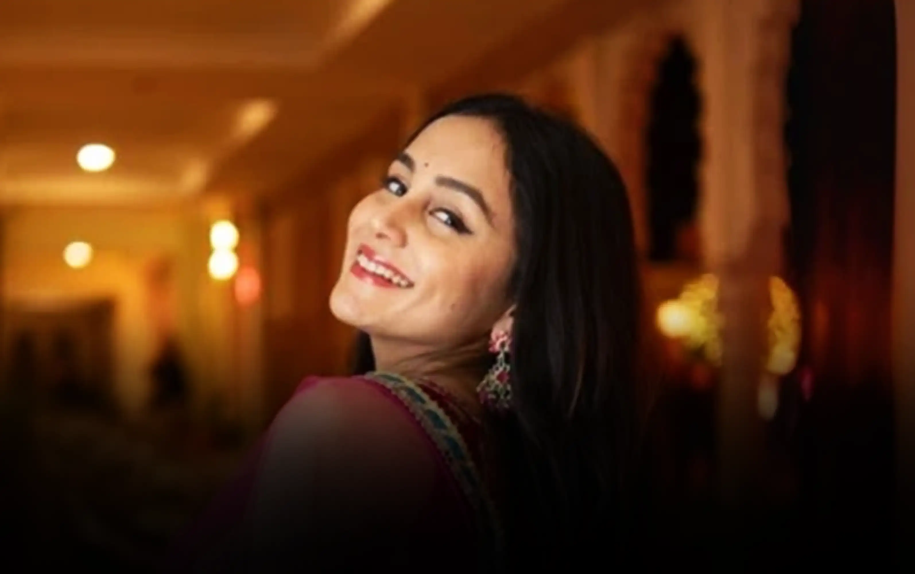 Kavya Limaye Singer Banner