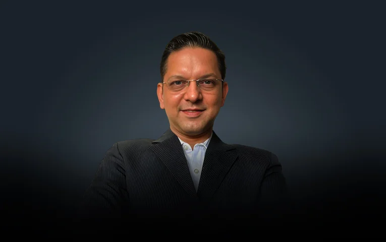 Pallav Patankar Pallav Patankar is the executive board member of The Humsafar Trust and the Director Programs