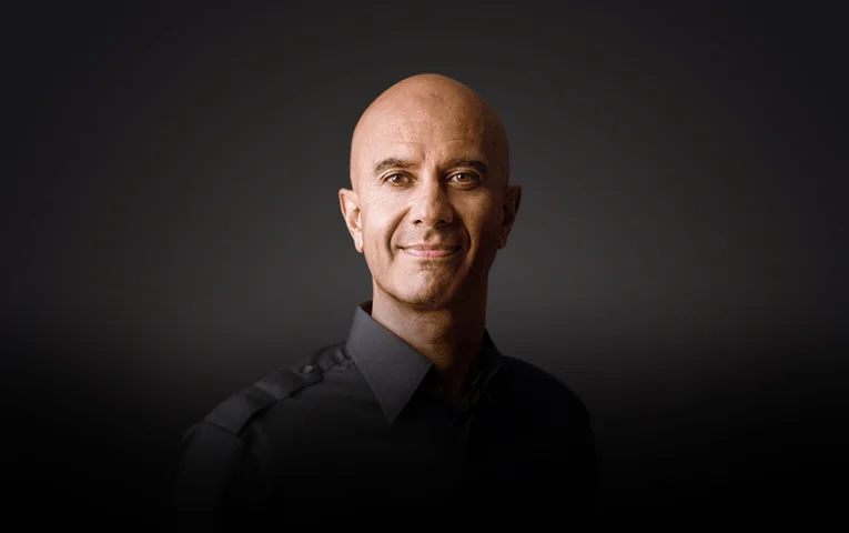 Robin Sharma