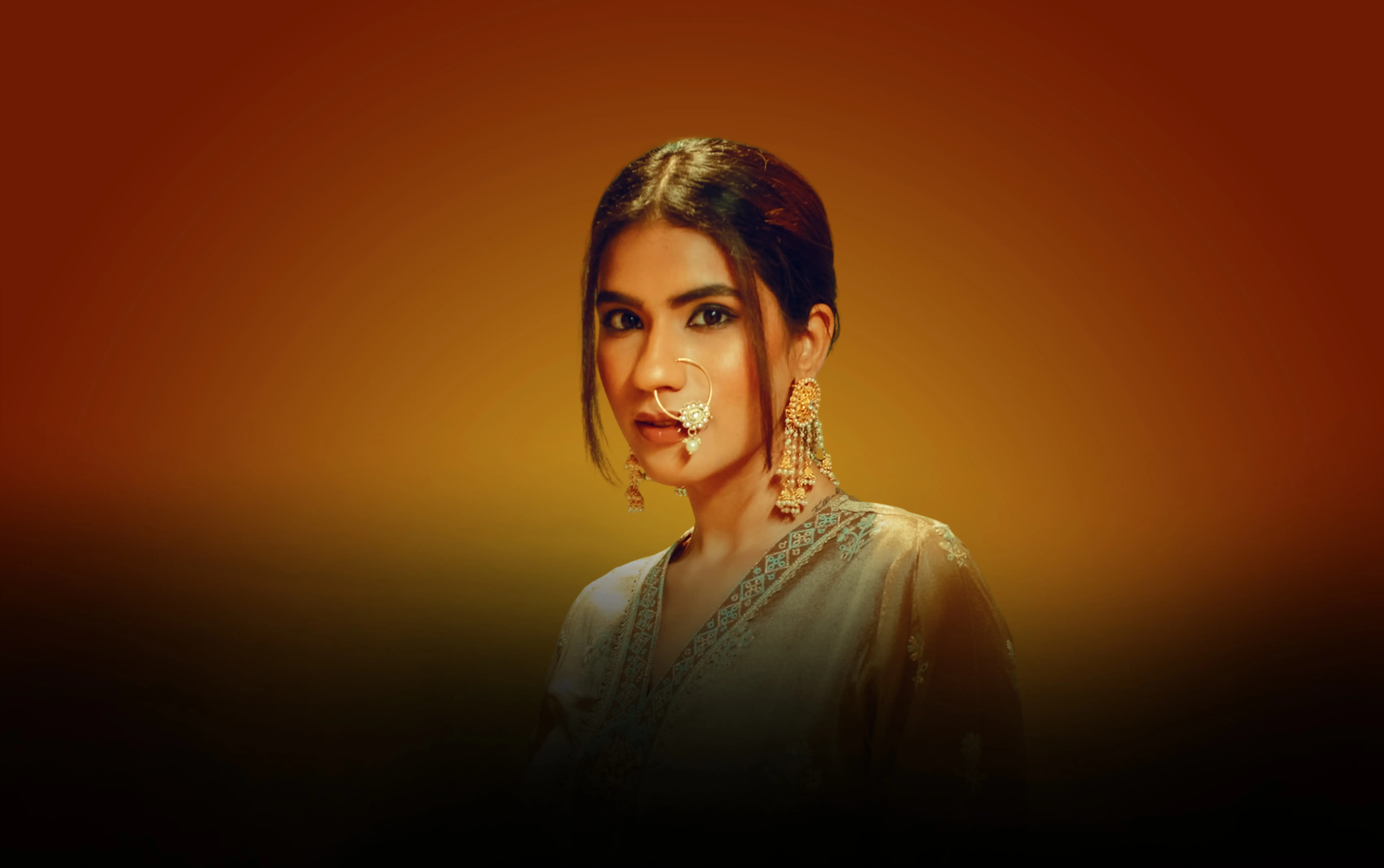 Simran Choudhary Simran Choudhary is a well-known singer, songwriter, performer, and a YouTube star
