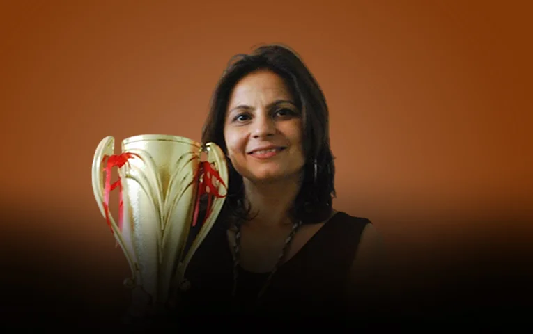 Tanuja Sodhi Tanuja Sodhi is a transformative leader, inspiring change as a Certified Life Transformation & Health Coach, author, and veteran Naval officer.