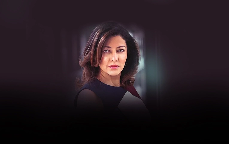 Aditi Govitrikar Aditi Govitrikar is an Indian actress, Motivational speaker, obstetrician/gynaecologist, and former fashion model.