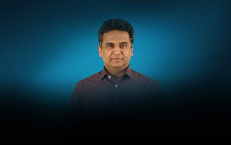 Alok Kejriwal Alok Kejriwal, a speaker, CEO, and co-founder of 'Games2win', is a successful digital serial entrepreneur who sold his last startup 'Mobile2win' to Walt Disney.