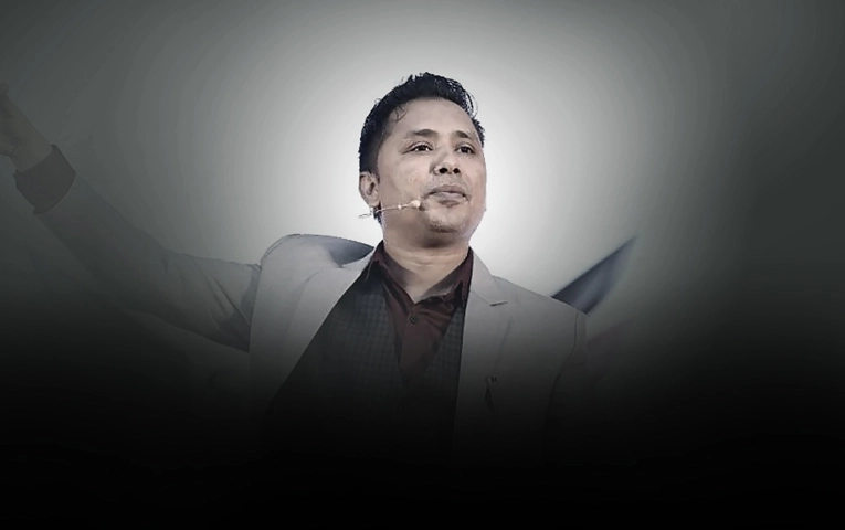 Bobby Dsouza Bobby Dsouza is the author of Fallen to Rise & a top motivational speaker, inspirational speaker & musician.
