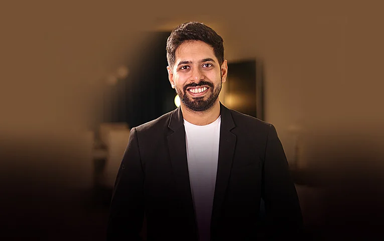 Himeesh Madaan Himeesh Madaan is a motivational speaker, entrepreneur, and performance coach who founded Seekhega India, to empower individuals with essential skills for success