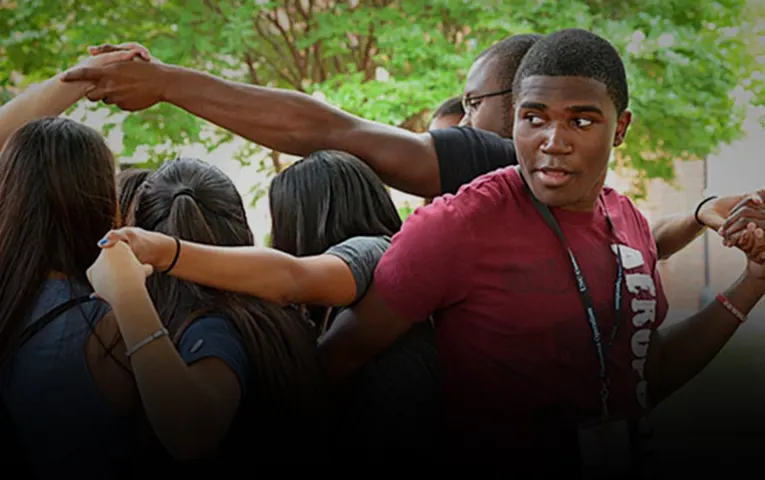 Human Knot Team Building Activity
