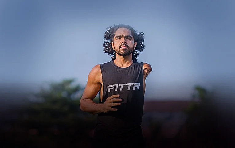 Tinkesh Kaushik Tinkesh Kaushik is a paracyclist, athlete ambassador and an expert in fitness and nutrition